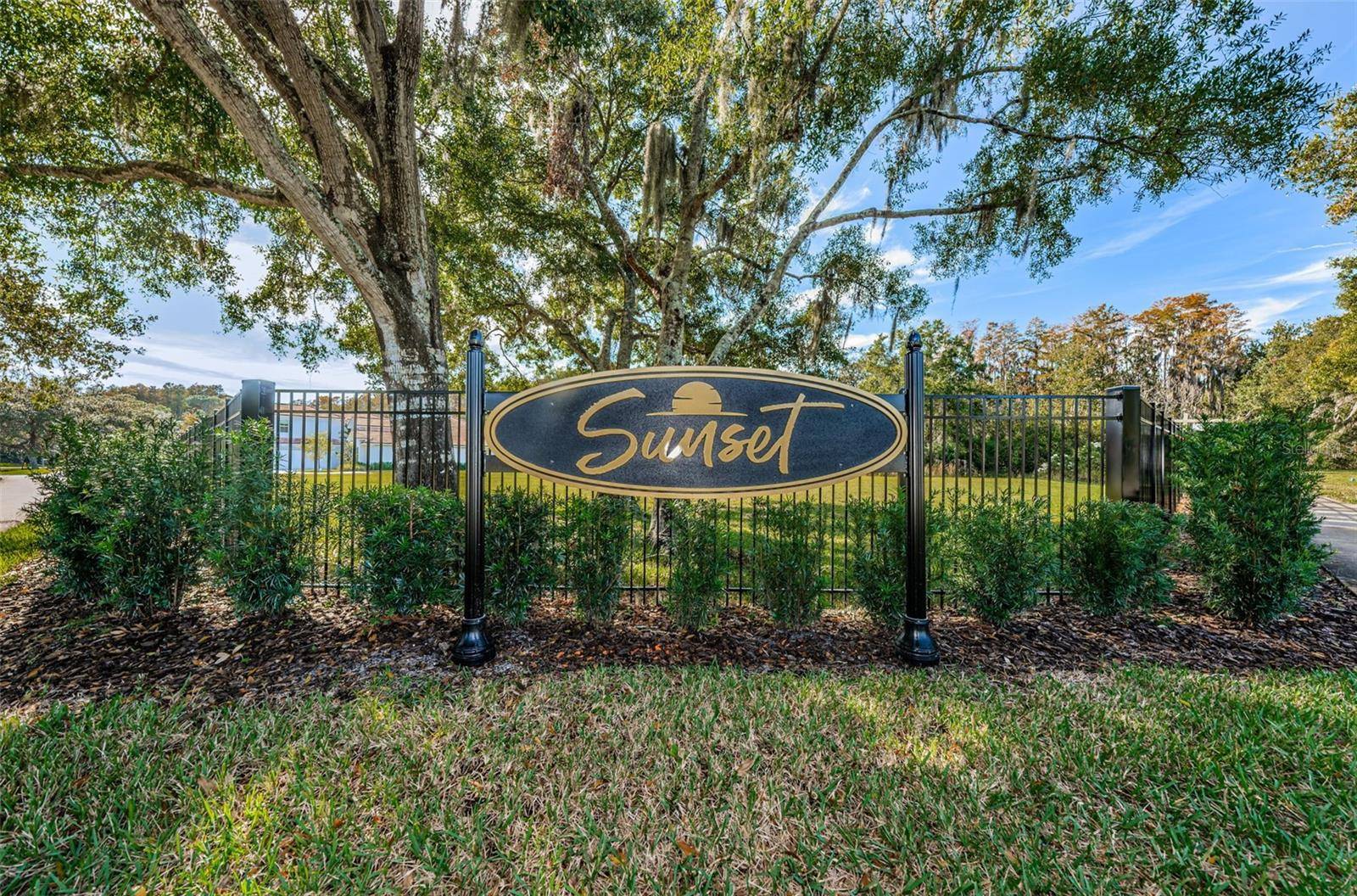 4445 LANSBROOK Pkwy, Palm Harbor, FL 34685