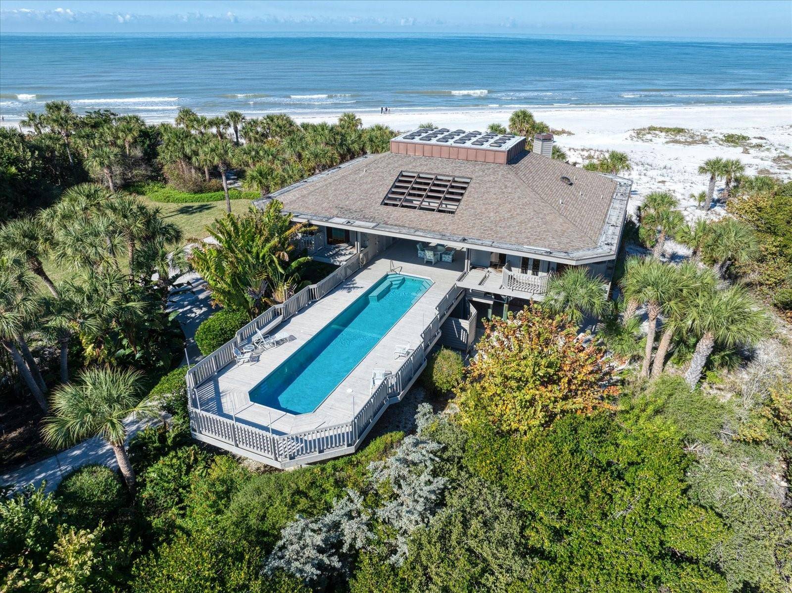 1198 MANDALAY PT, Clearwater, FL 33767