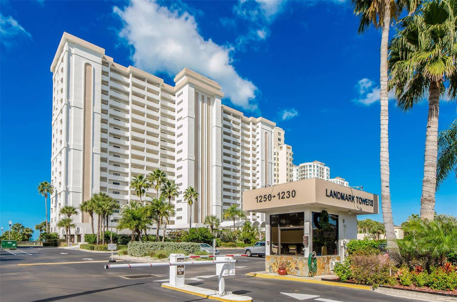 1230 GULF BLVD #1404, Clearwater, FL 33767