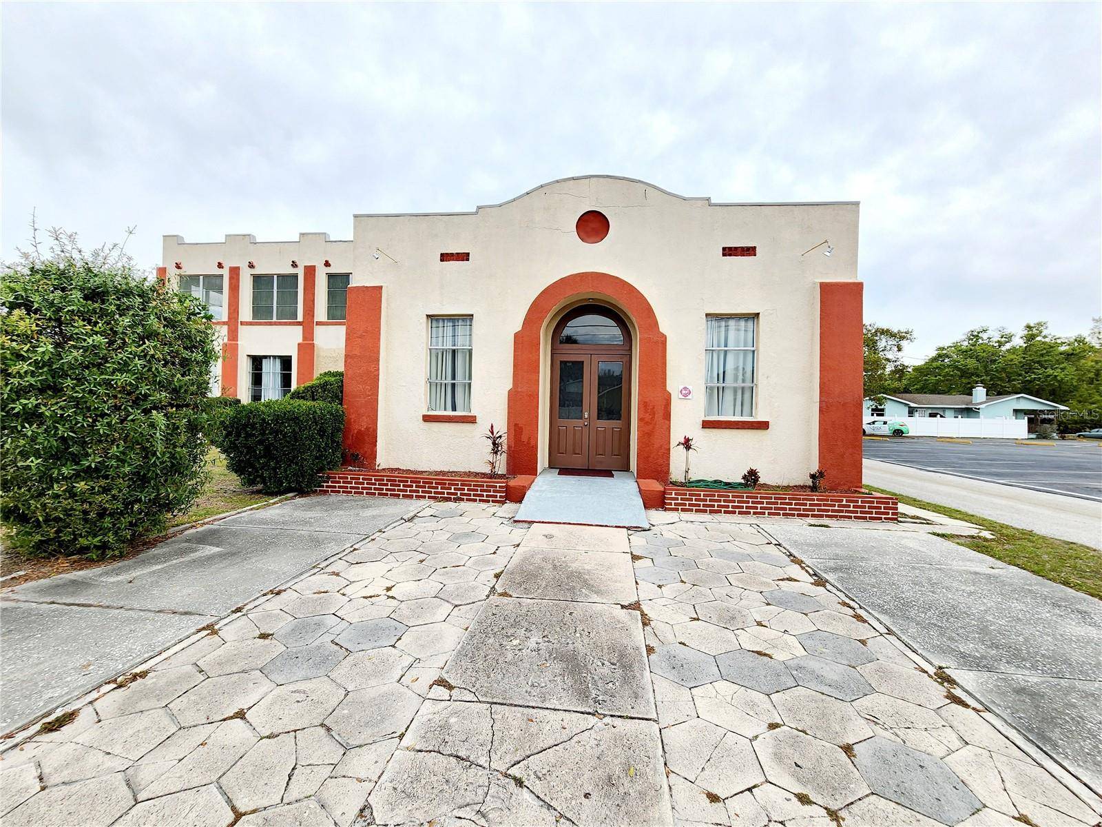 1315 9TH AVE N, St Petersburg, FL 33705