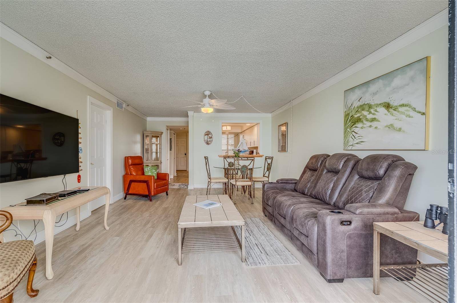 17900 GULF BLVD #2E, Redington Shores, FL 33708