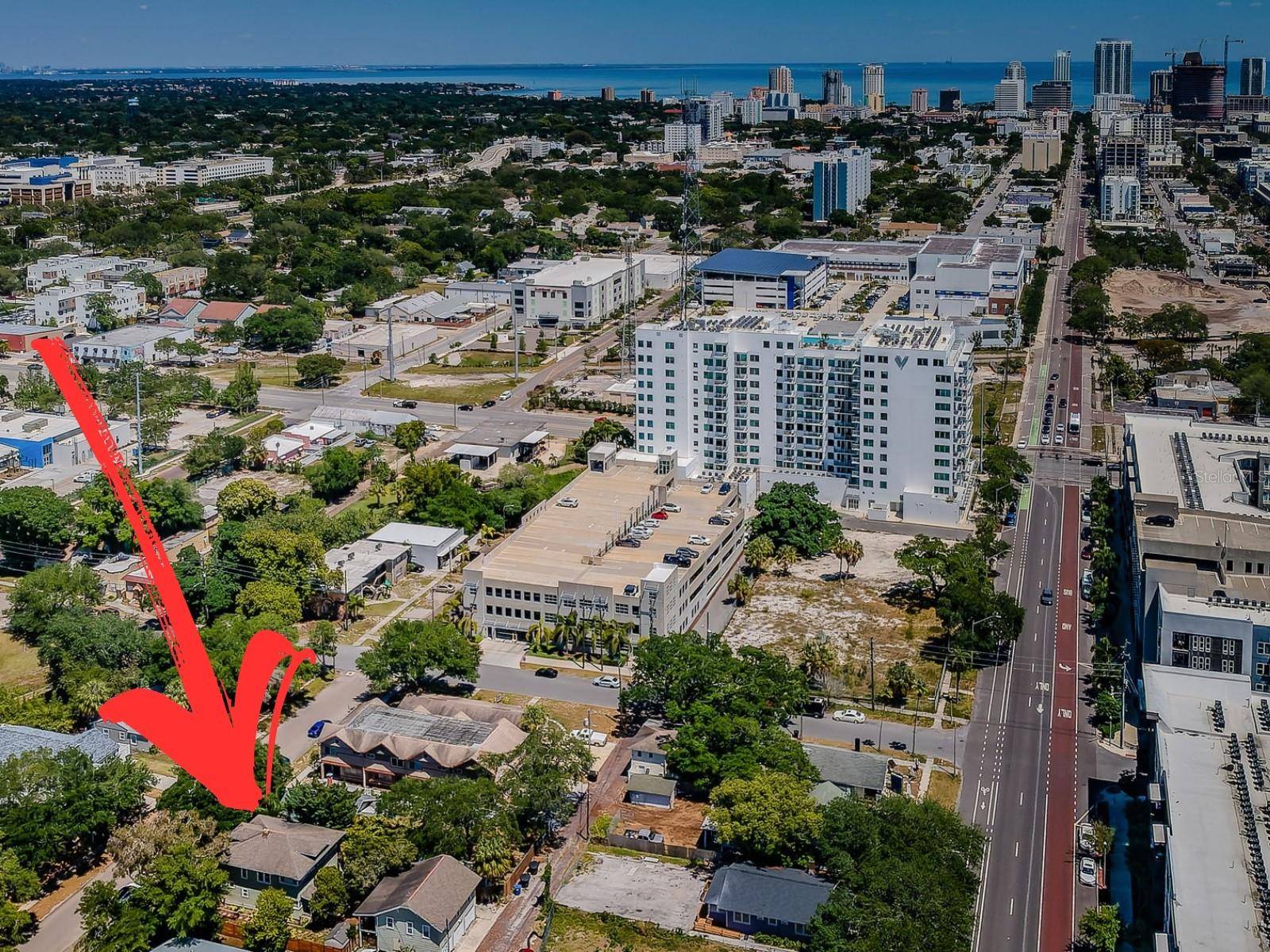 1720 2ND AVE N, St Petersburg, FL 33713