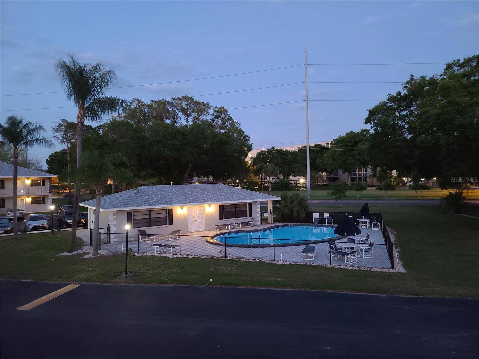 101 LAKE AVE NE #222, Largo, FL 33771