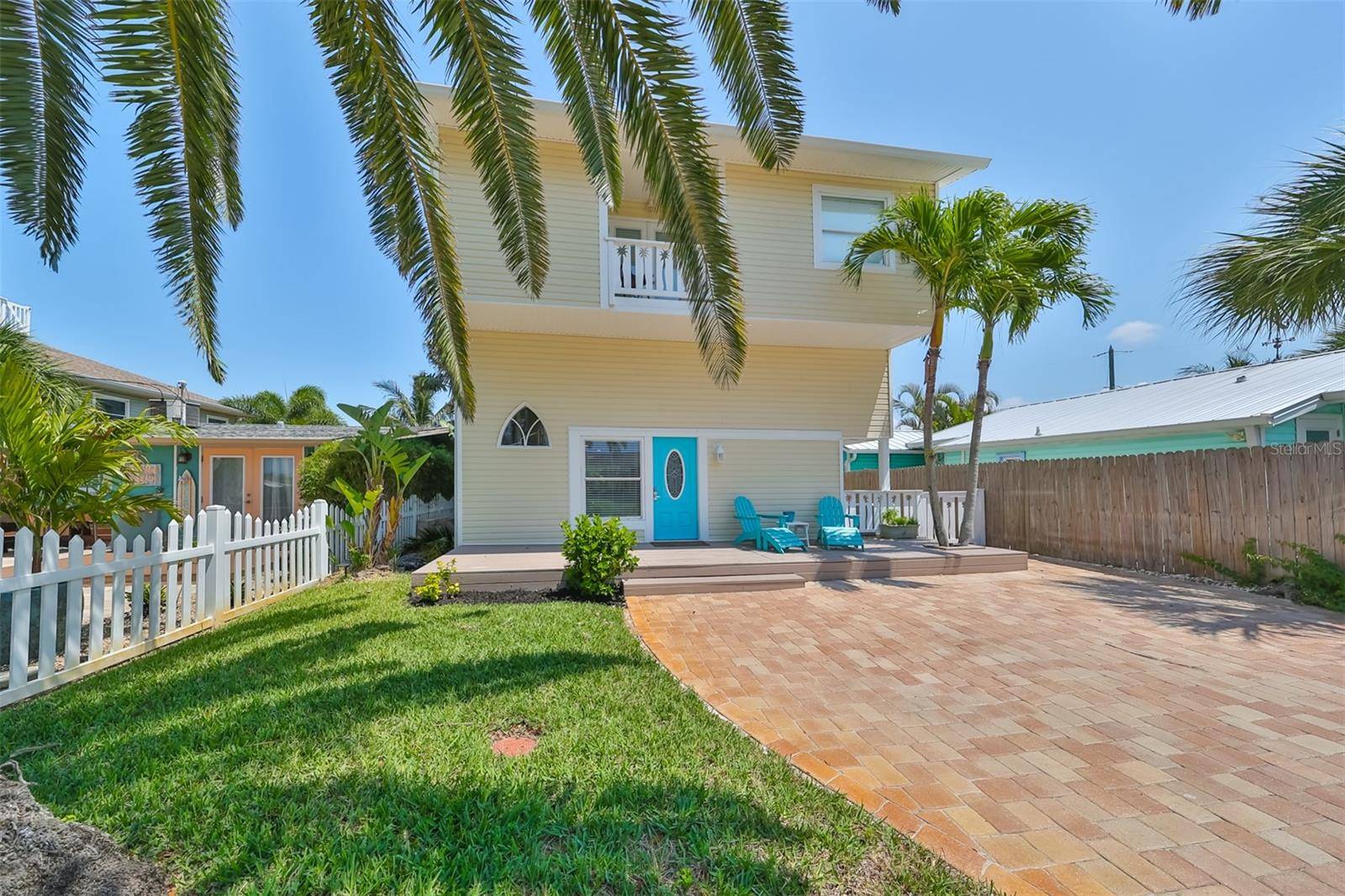13004 BOCA CIEGA AVE, Madeira Beach, FL 33708
