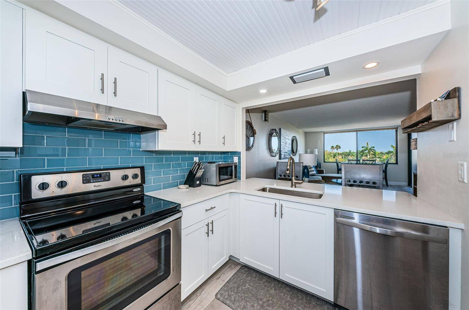 6361 BAHIA DEL MAR BLVD #503, St Petersburg, FL 33715
