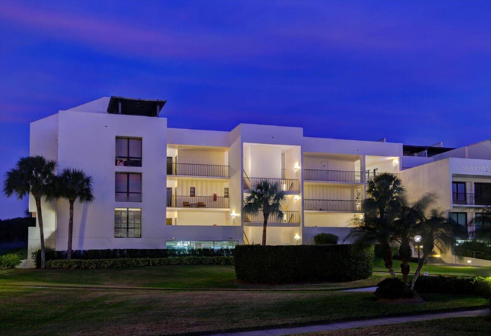 50 COE RD #311, Belleair, FL 33756