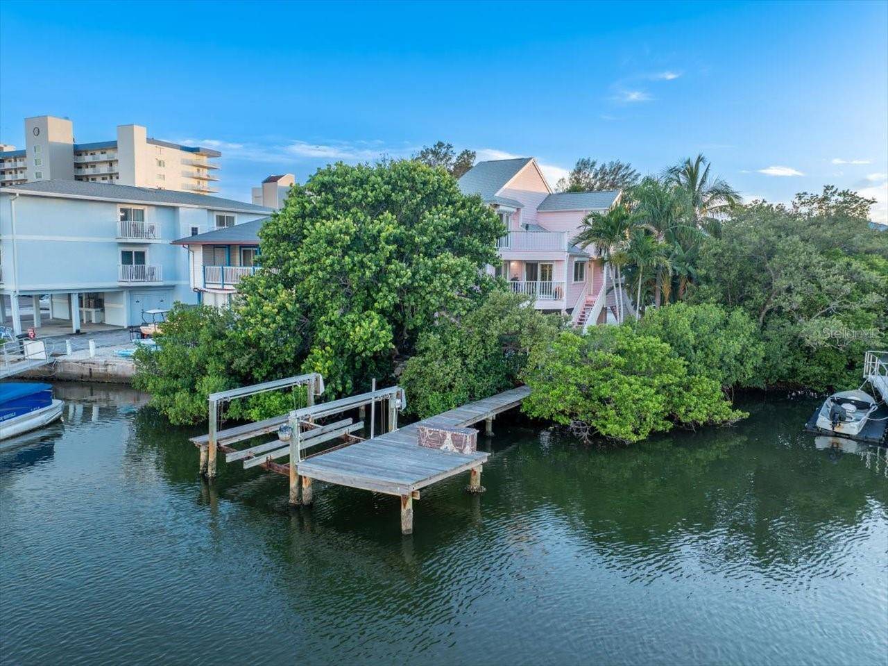 20051 GULF BLVD, Indian Shores, FL 33785