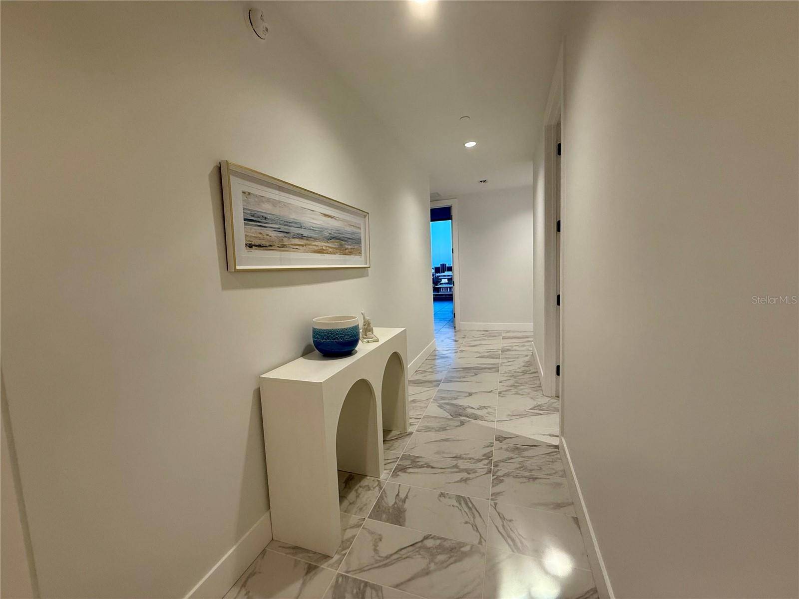 777 3RD AVE N #908, St Petersburg, FL 33701