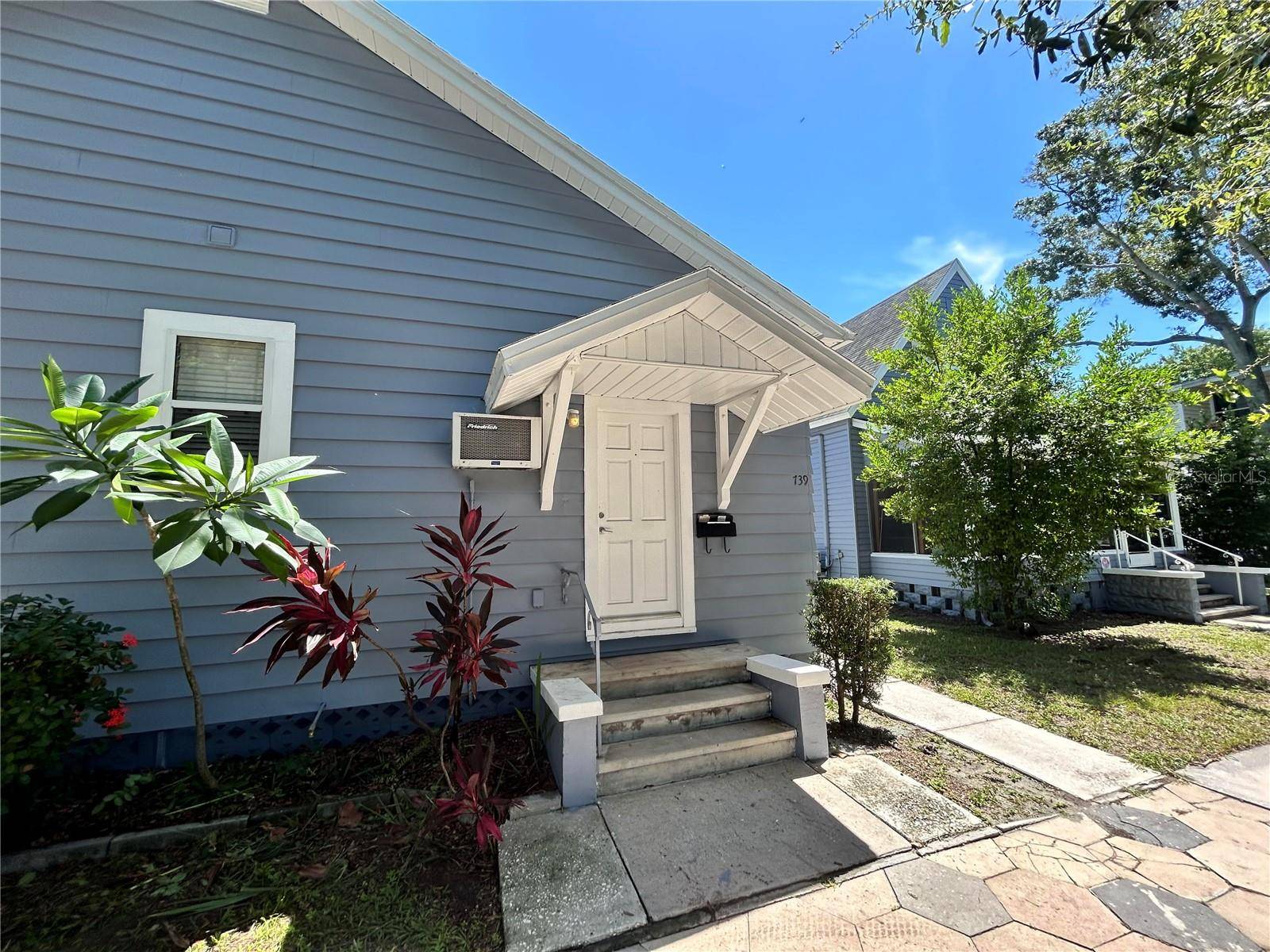 739 DARTMOOR ST N #739, St Petersburg, FL 33701