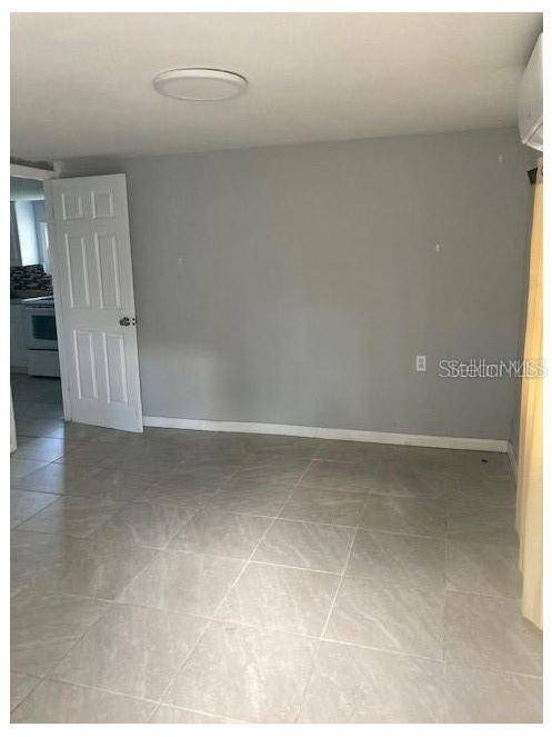 111 PALMETTO LN W, Polk City, FL 33868