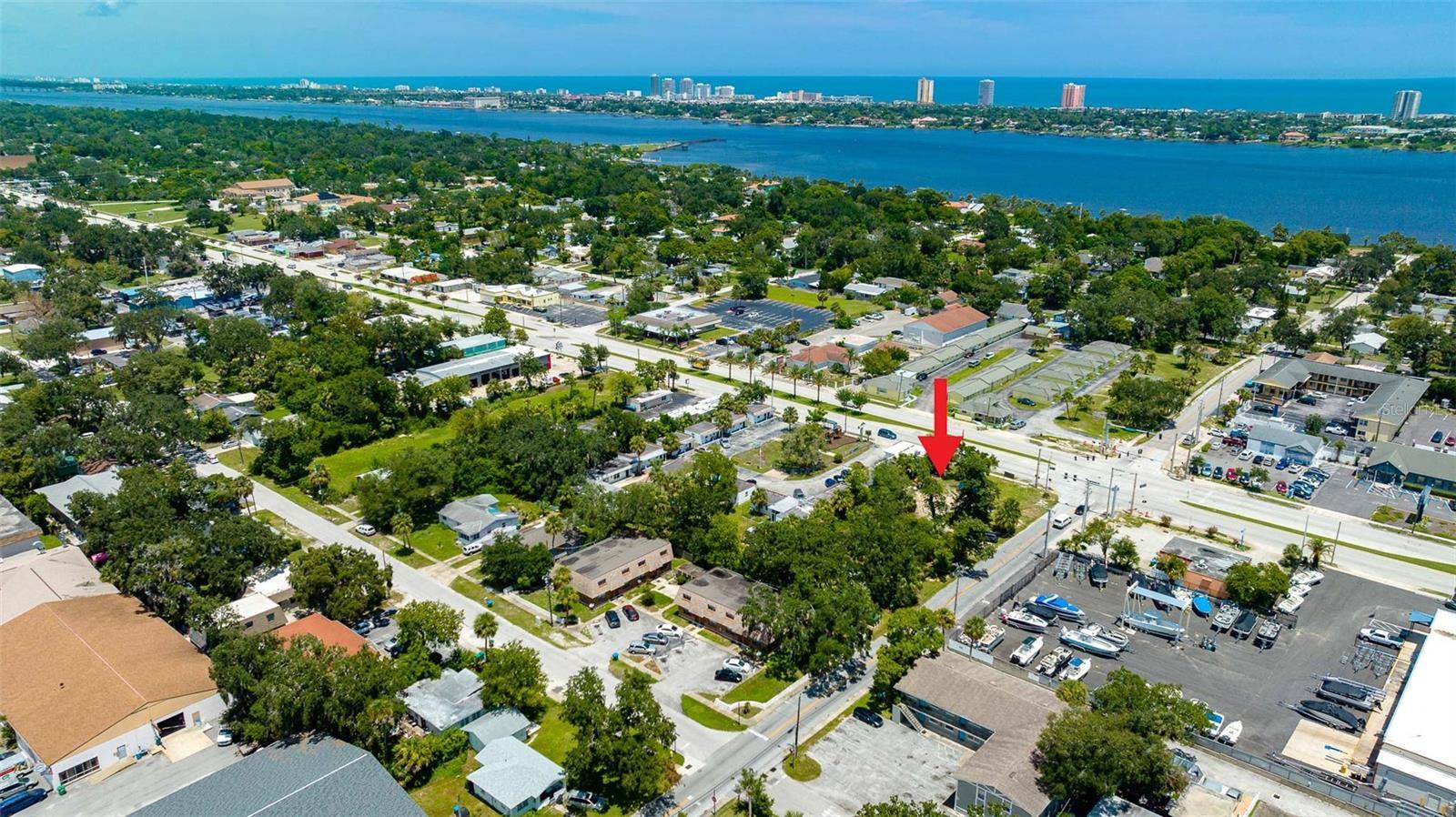 000 RIDGEWOOD AVE, Holly Hill, FL 32117