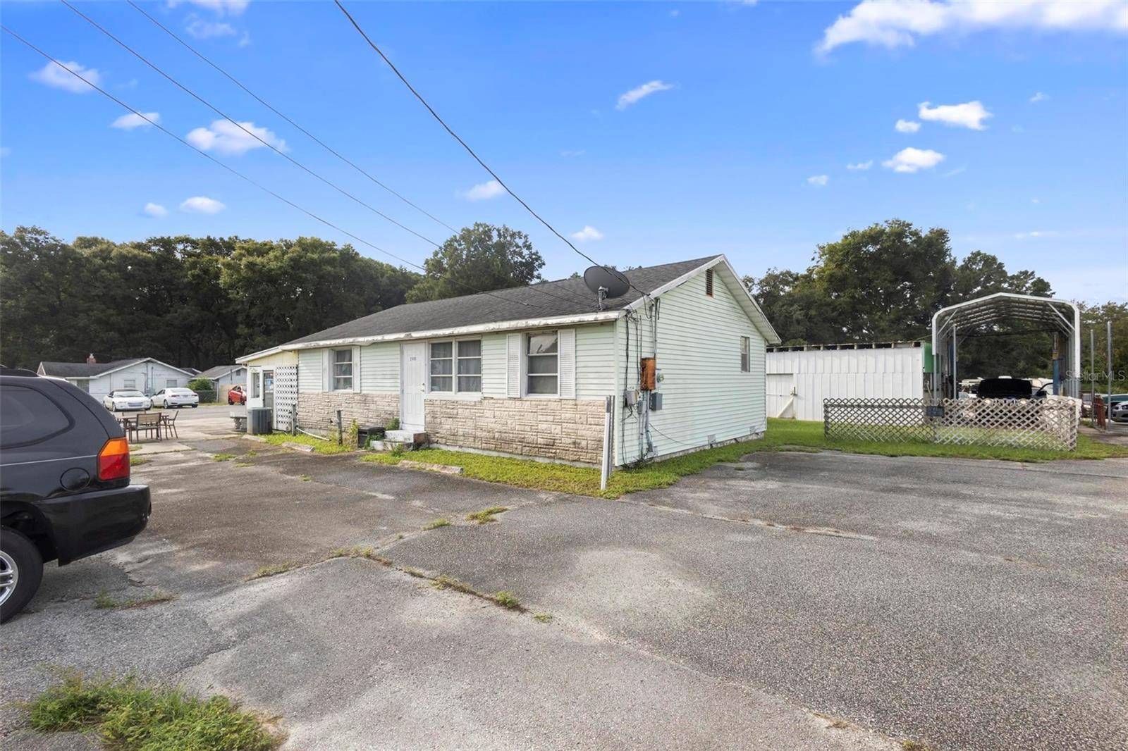 2490 N WOODLAND BLVD, Deland, FL 32720
