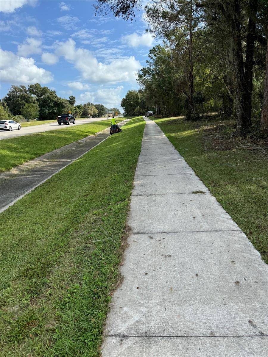 214 W INTERNATIONAL SPEEDWAY BLVD, Deland, FL 32720