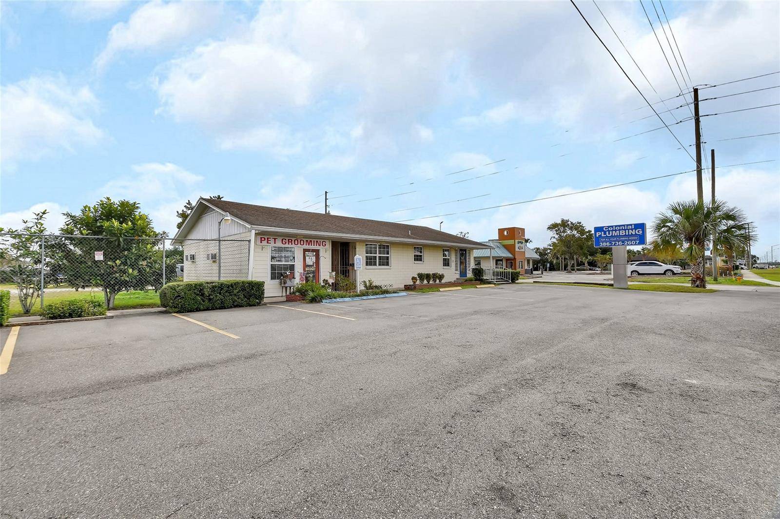 1319 S WOODLAND BLVD, Deland, FL 32720