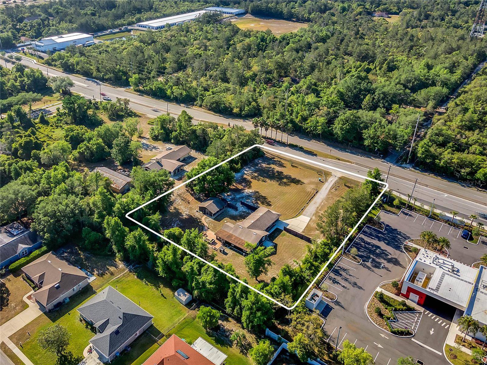 3086 HOWLAND BLVD, Deltona, FL 32725