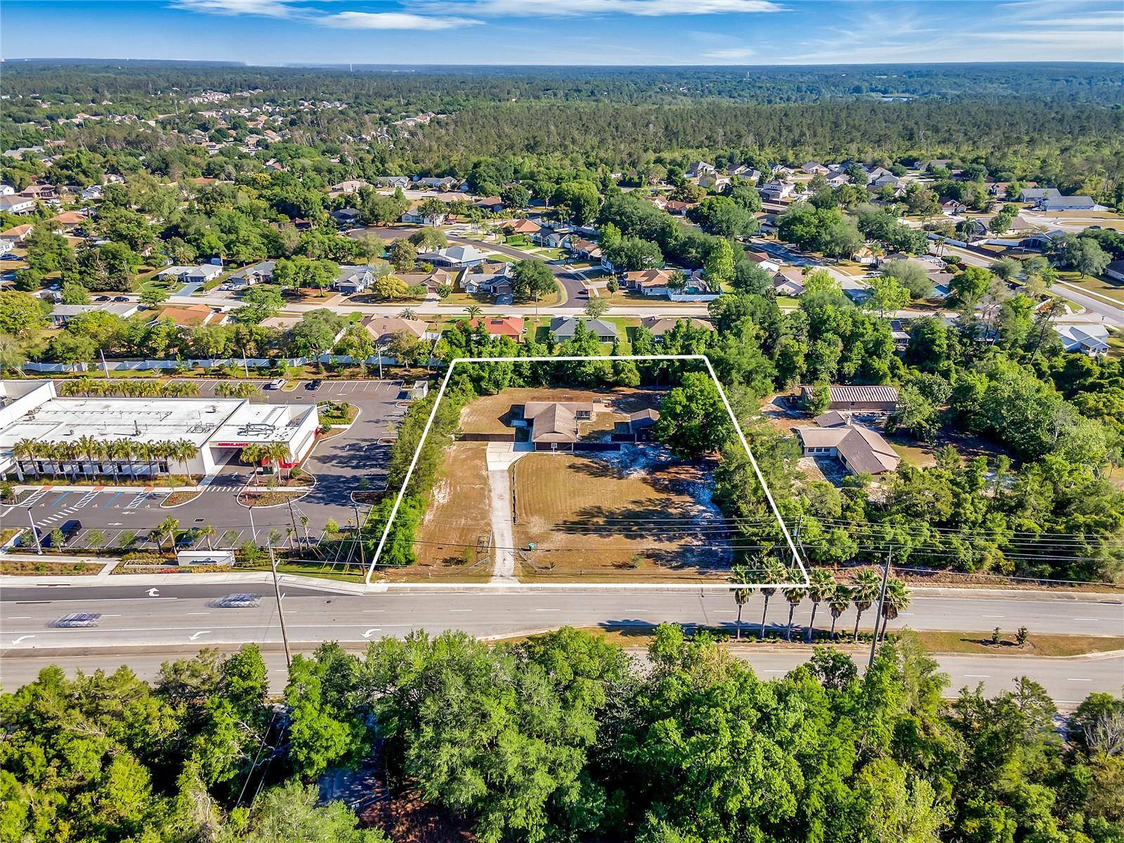 3086 HOWLAND BLVD, Deltona, FL 32725