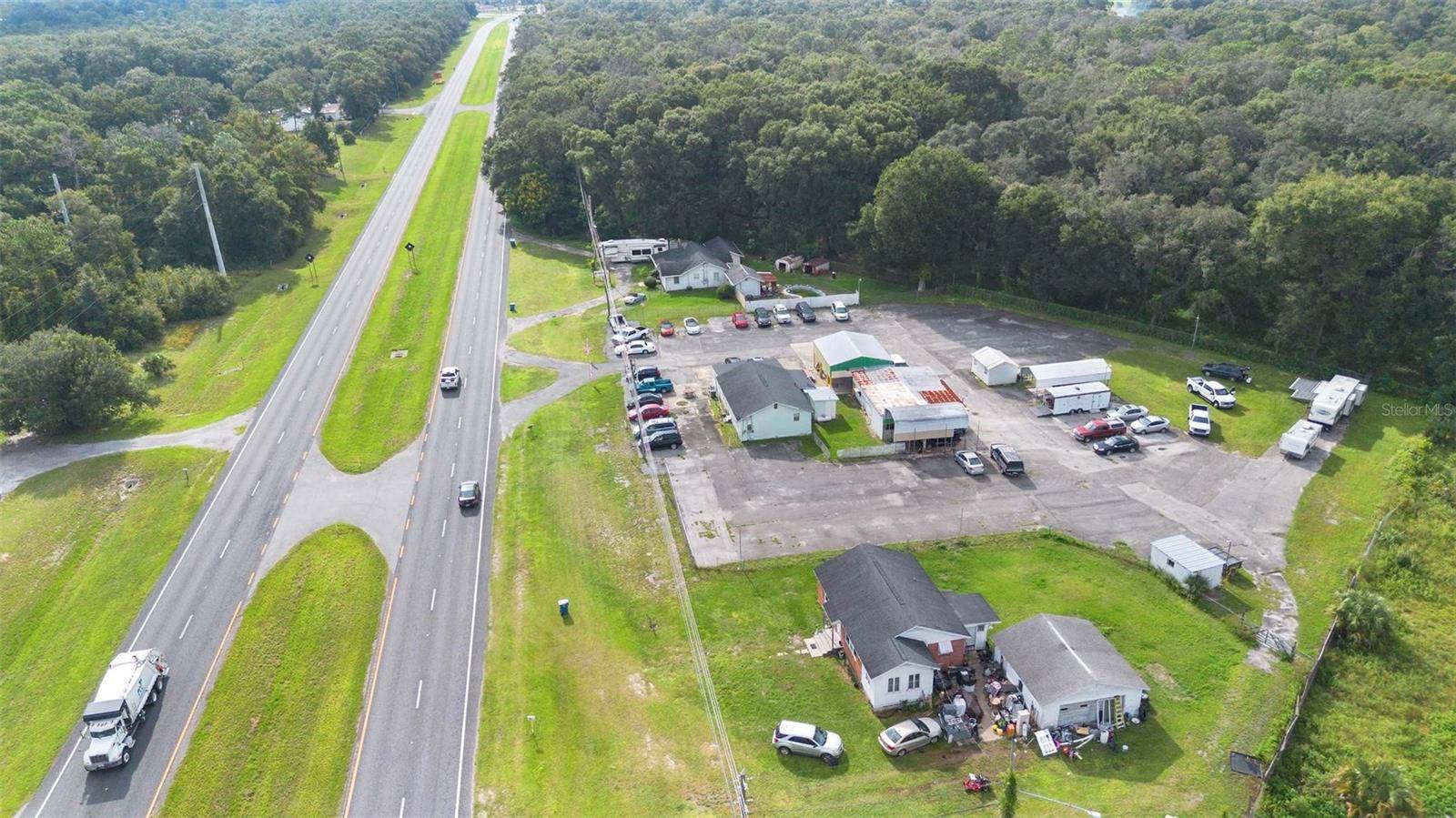 2480 N WOODLAND BLVD, Deland, FL 32720
