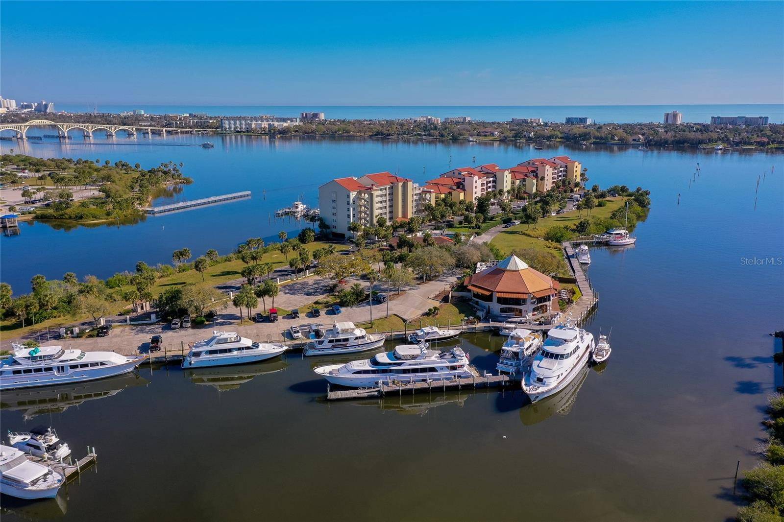 732 MARINA POINT DR #7320, Daytona Beach, FL 32114