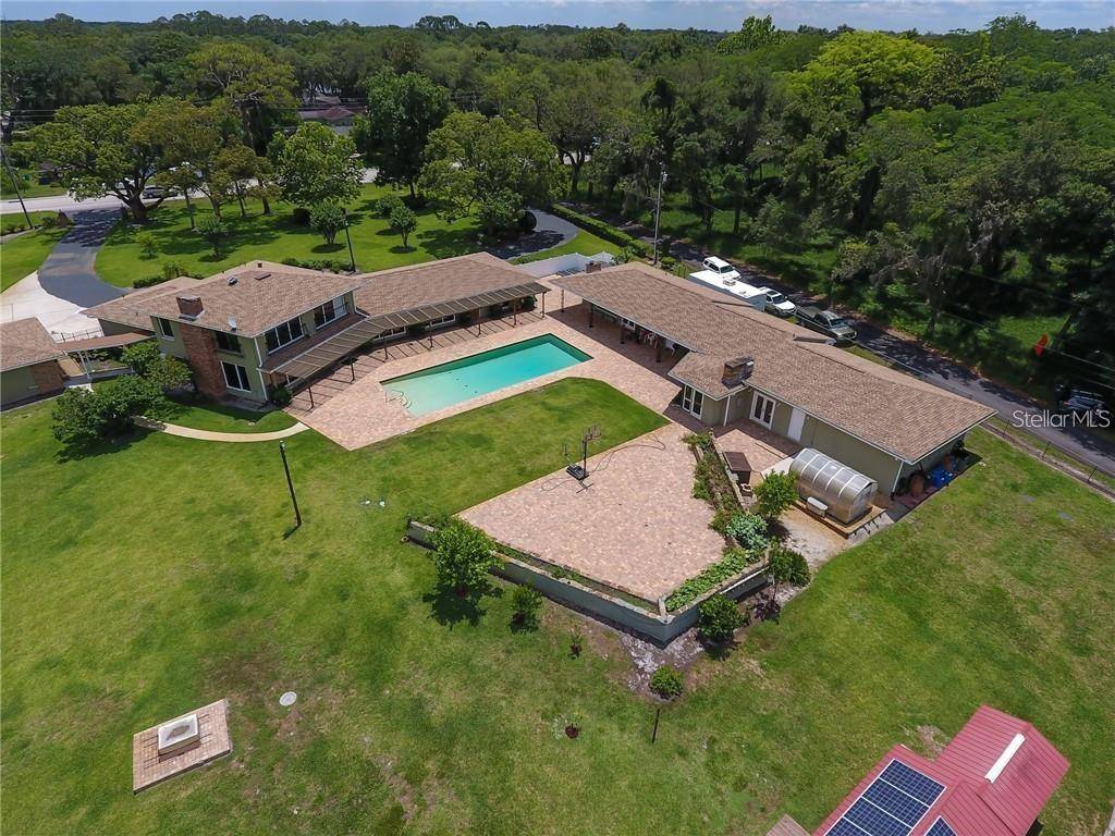 910 N KEPLER RD, Deland, FL 32724