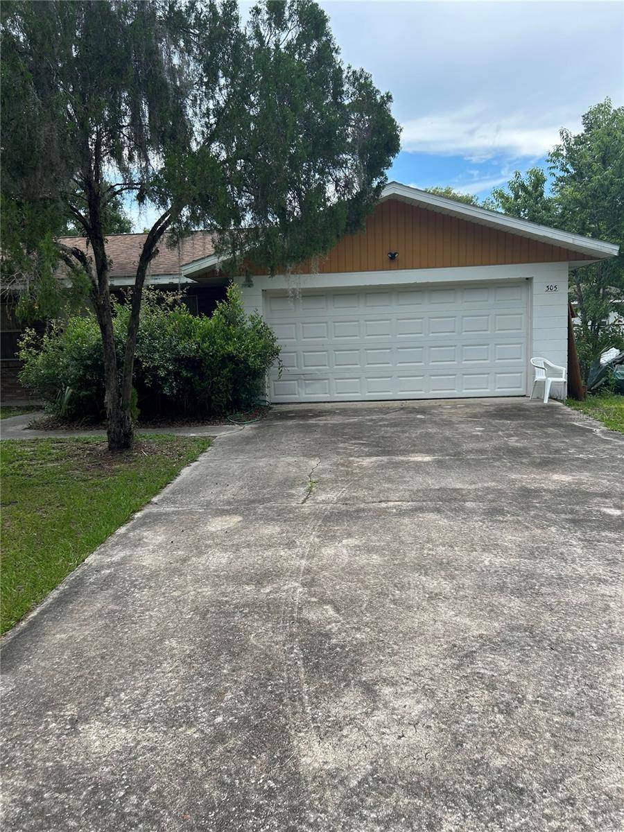 305 VIOLETWOOD RD, Deland, FL 32720