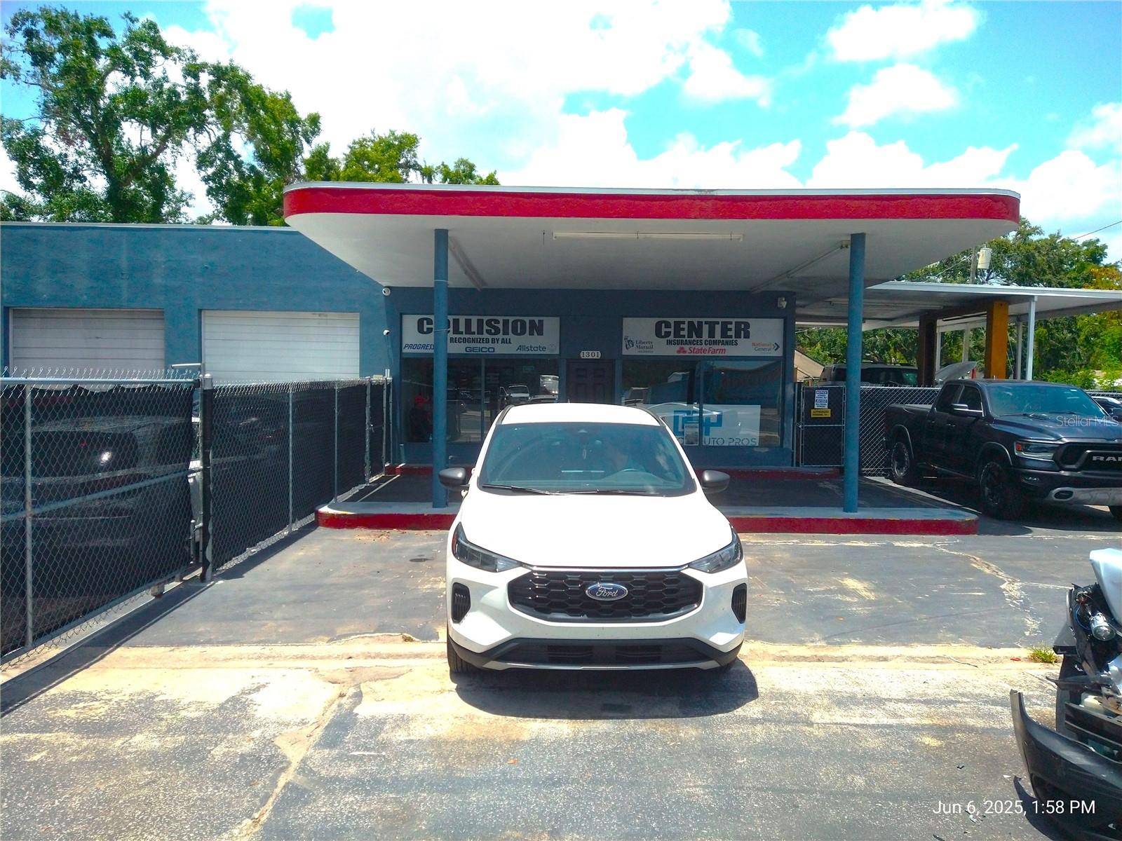 1301 W WATERS AVE, Tampa, FL 33604
