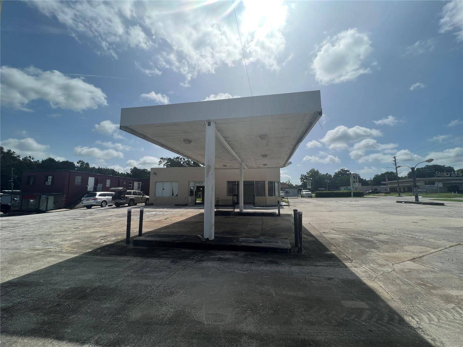 100 PONCE DE LEON BLVD, Brooksville, FL 34601