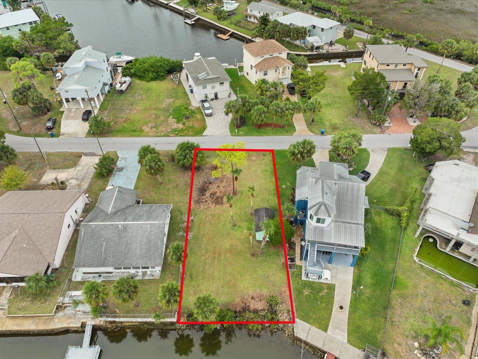 3468 MINNOW CREEK DR, Hernando Beach, FL 34607
