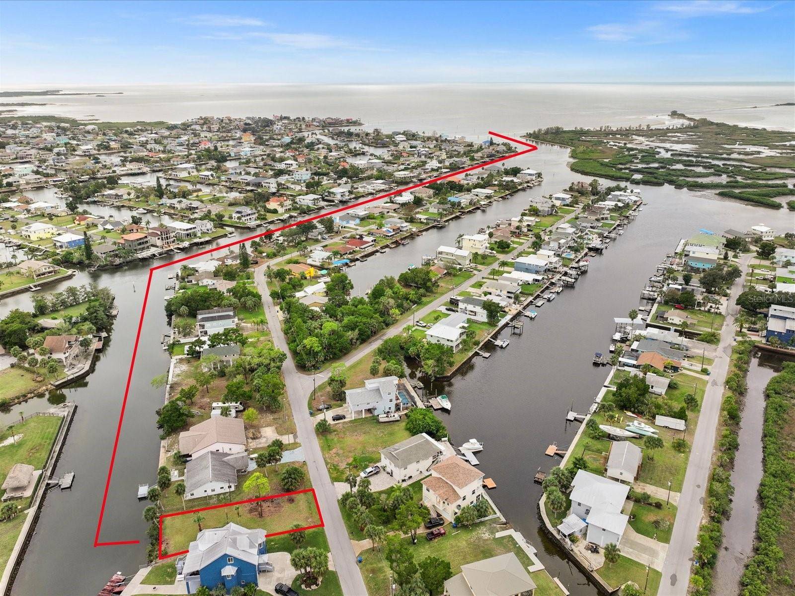 3468 MINNOW CREEK DR, Hernando Beach, FL 34607