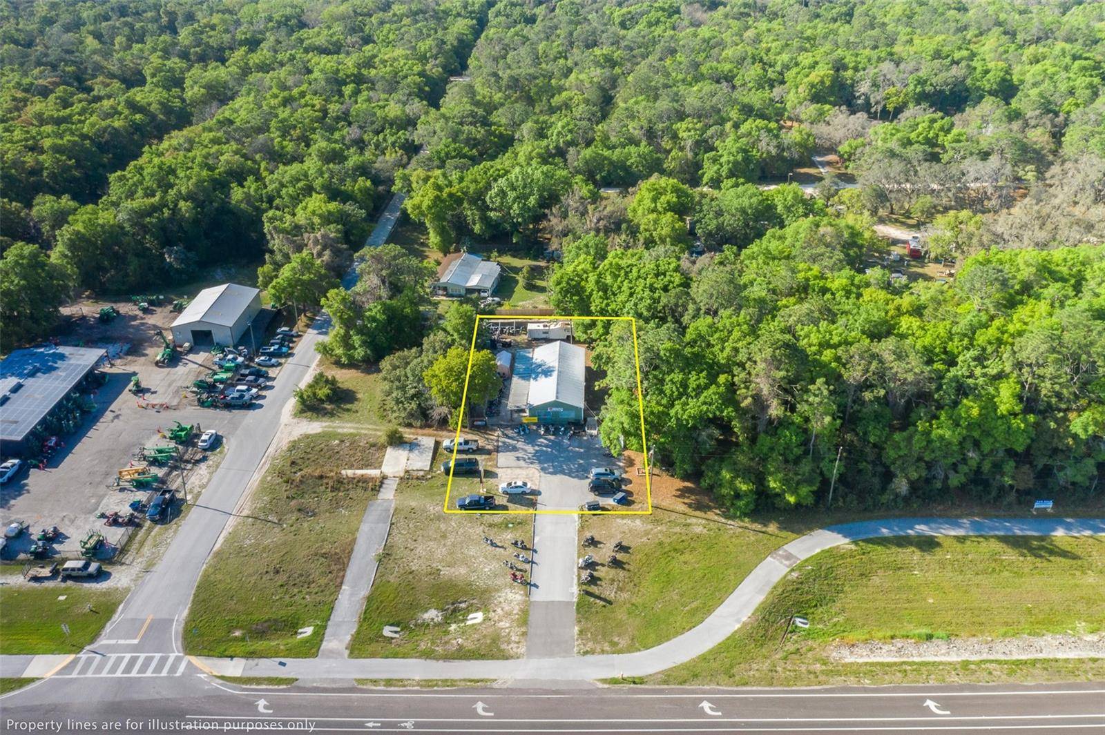 17022 CORTEZ BLVD, Brooksville, FL 34601