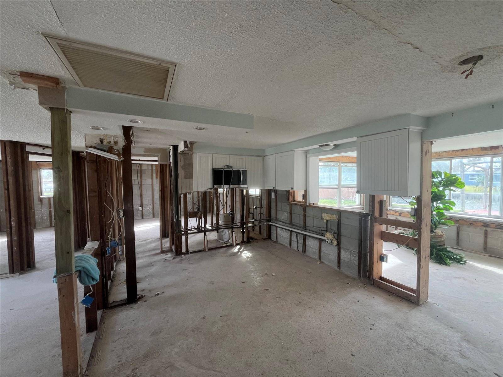 13639 FRANCES AVE, Hudson, FL 34667