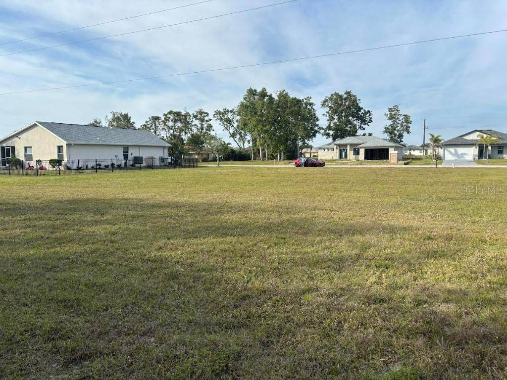 25251 DOREDO DR, Punta Gorda, FL 33955