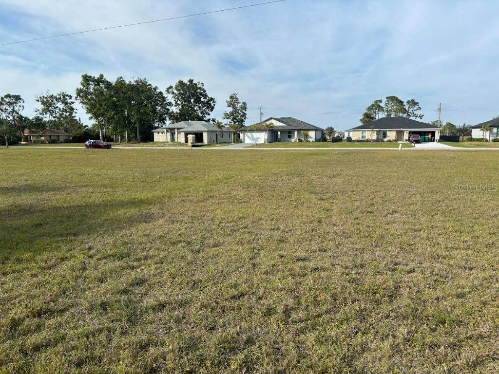 25261 DOREDO DR, Punta Gorda, FL 33955