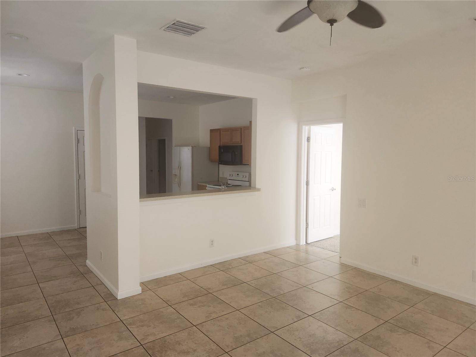 14656 WAKE ROBIN DR, Brooksville, FL 34604