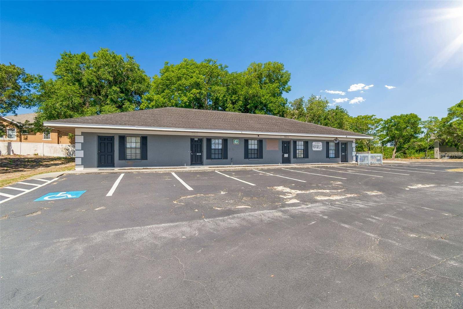 7511 LITTLE RD, New Port Richey, FL 34654