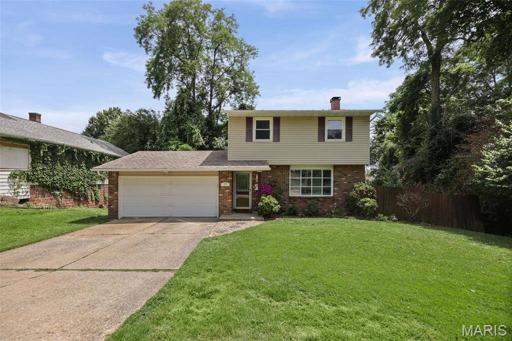 219 Patterson PL, Alton, IL 62002