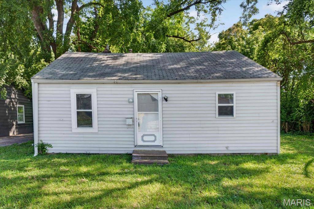 817 Sparks AVE, Cahokia, IL 62206