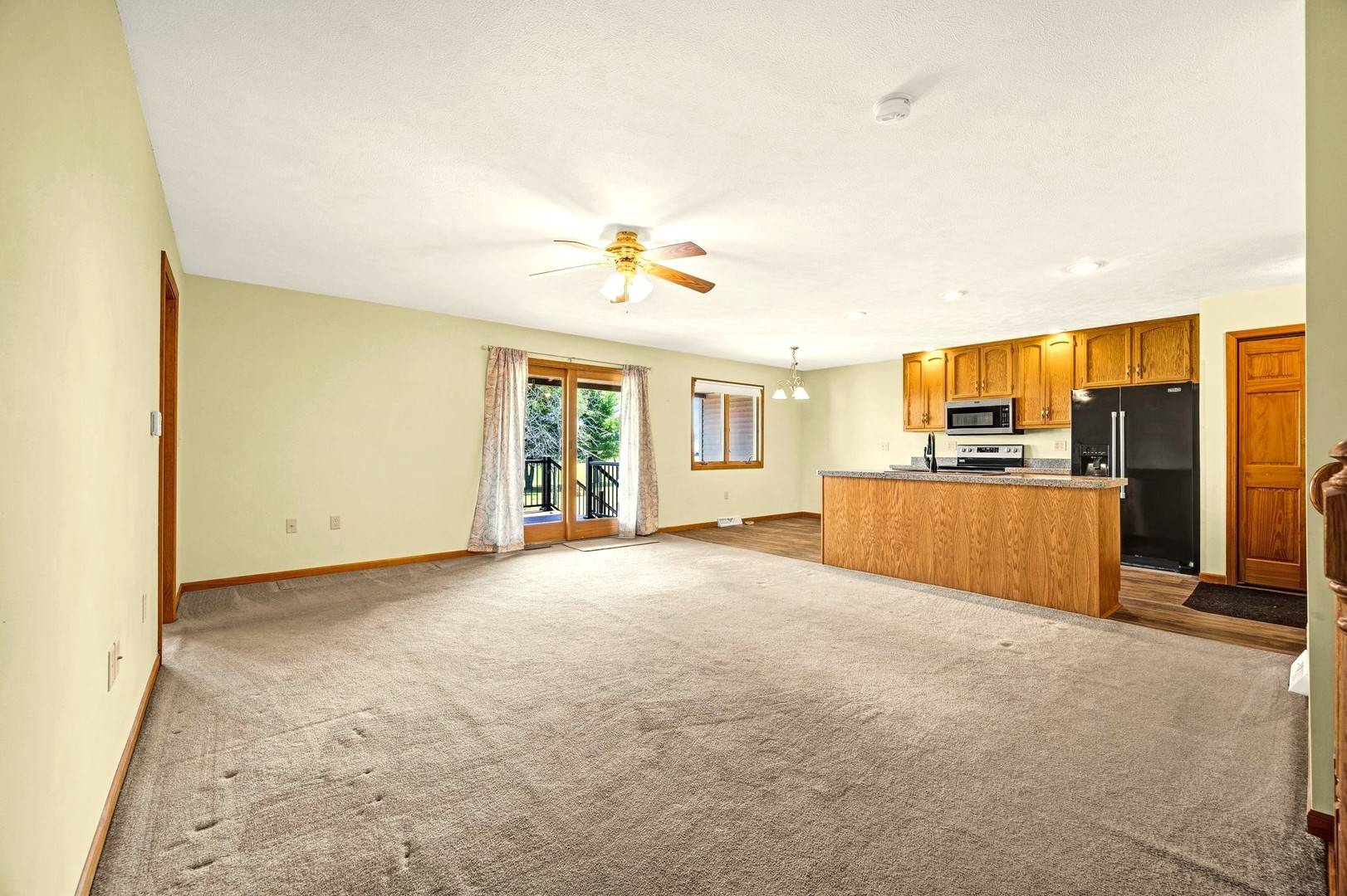 109 E Lake CT #A, Atlanta, IL 61723