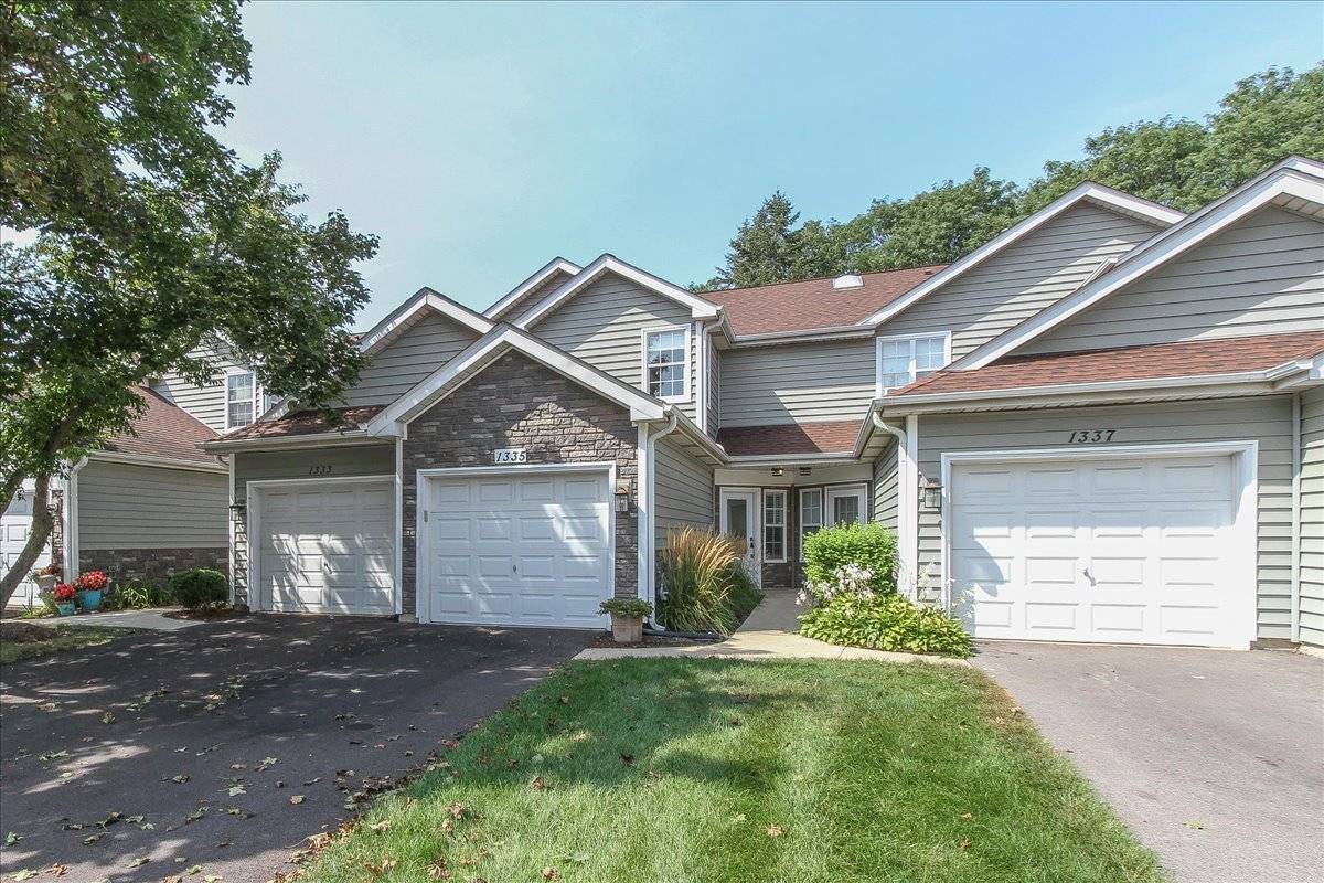 1335 Cranbrook CT, Schaumburg, IL 60193