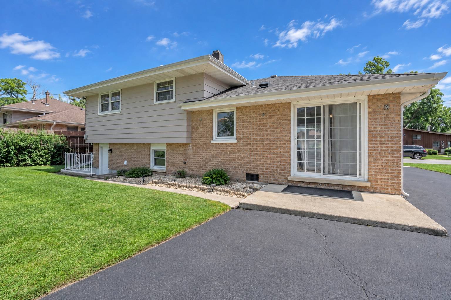 10808 S Rutherford AVE, Worth, IL 60482