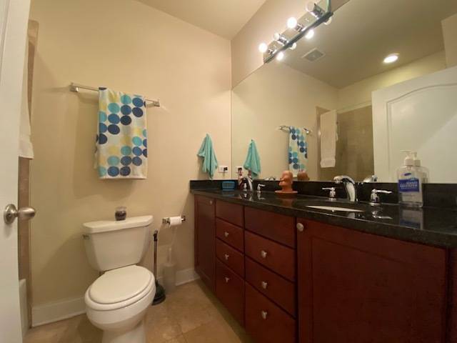 2000 W Warren BLVD #4NE, Chicago, IL 60612