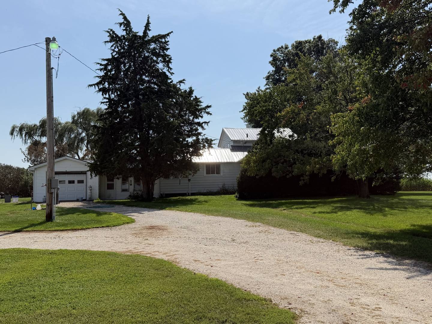 3620 S Kinsman RD, Kinsman, IL 60437