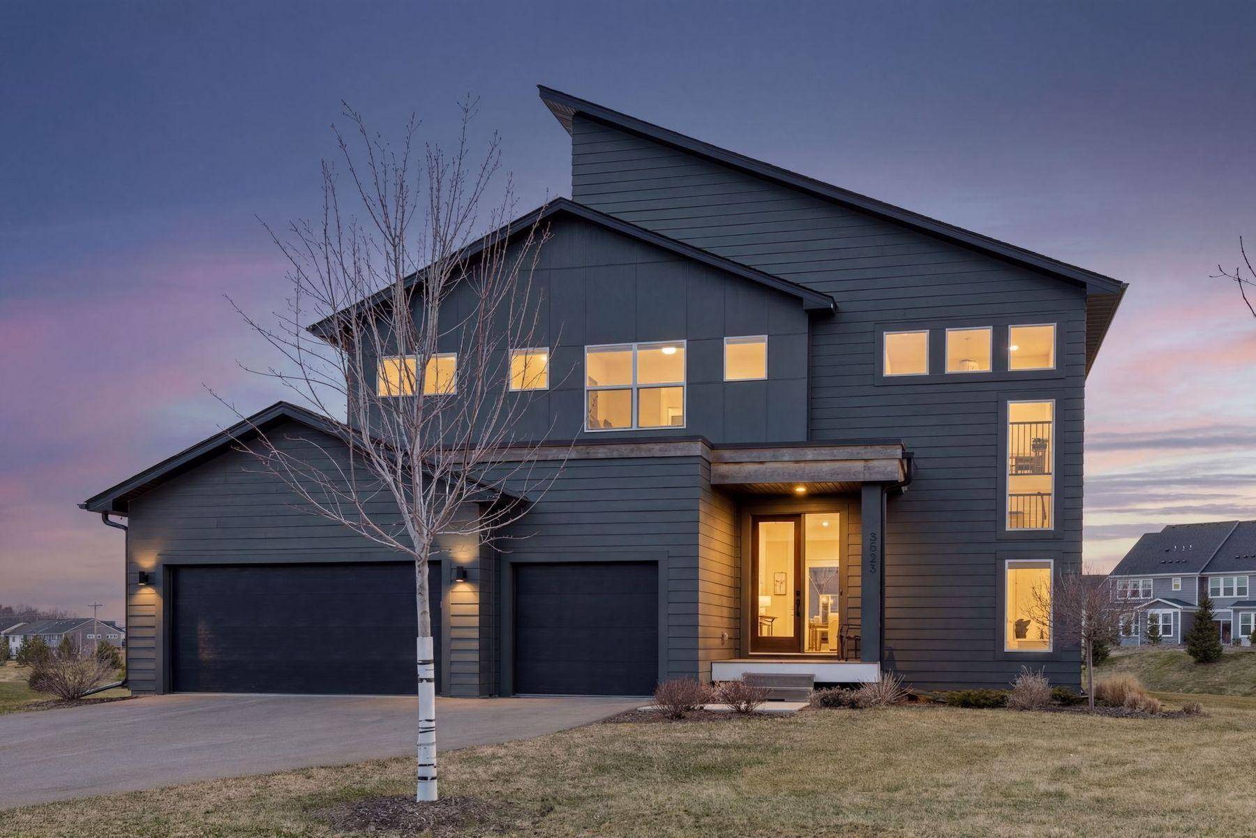 5028 Airlake Draw, Woodbury, MN 55129