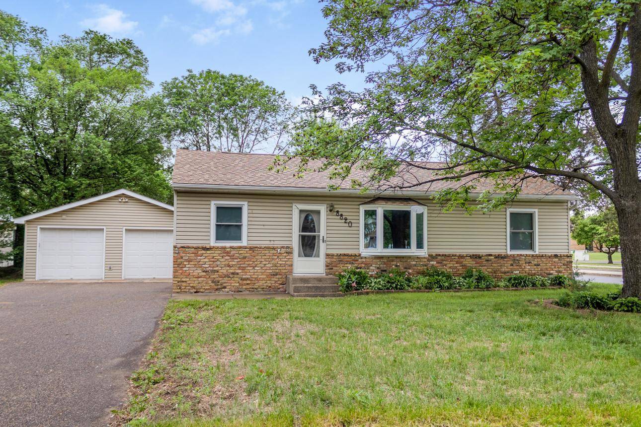 8820 Monroe ST NE, Blaine, MN 55434