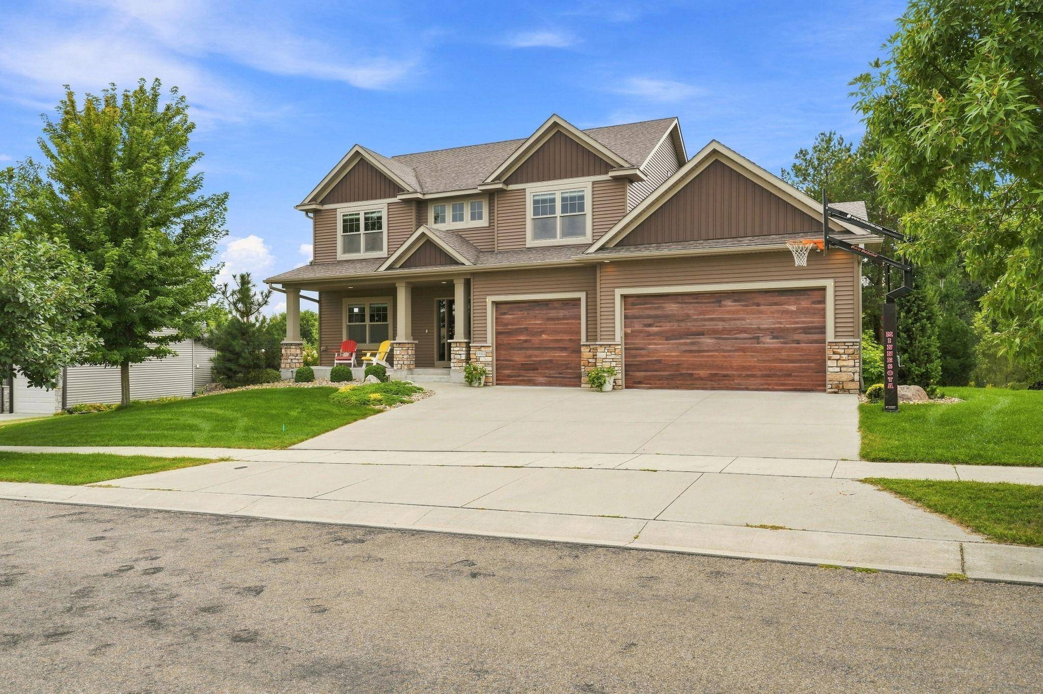 1993 Kerry DR NE, Rochester, MN 55906