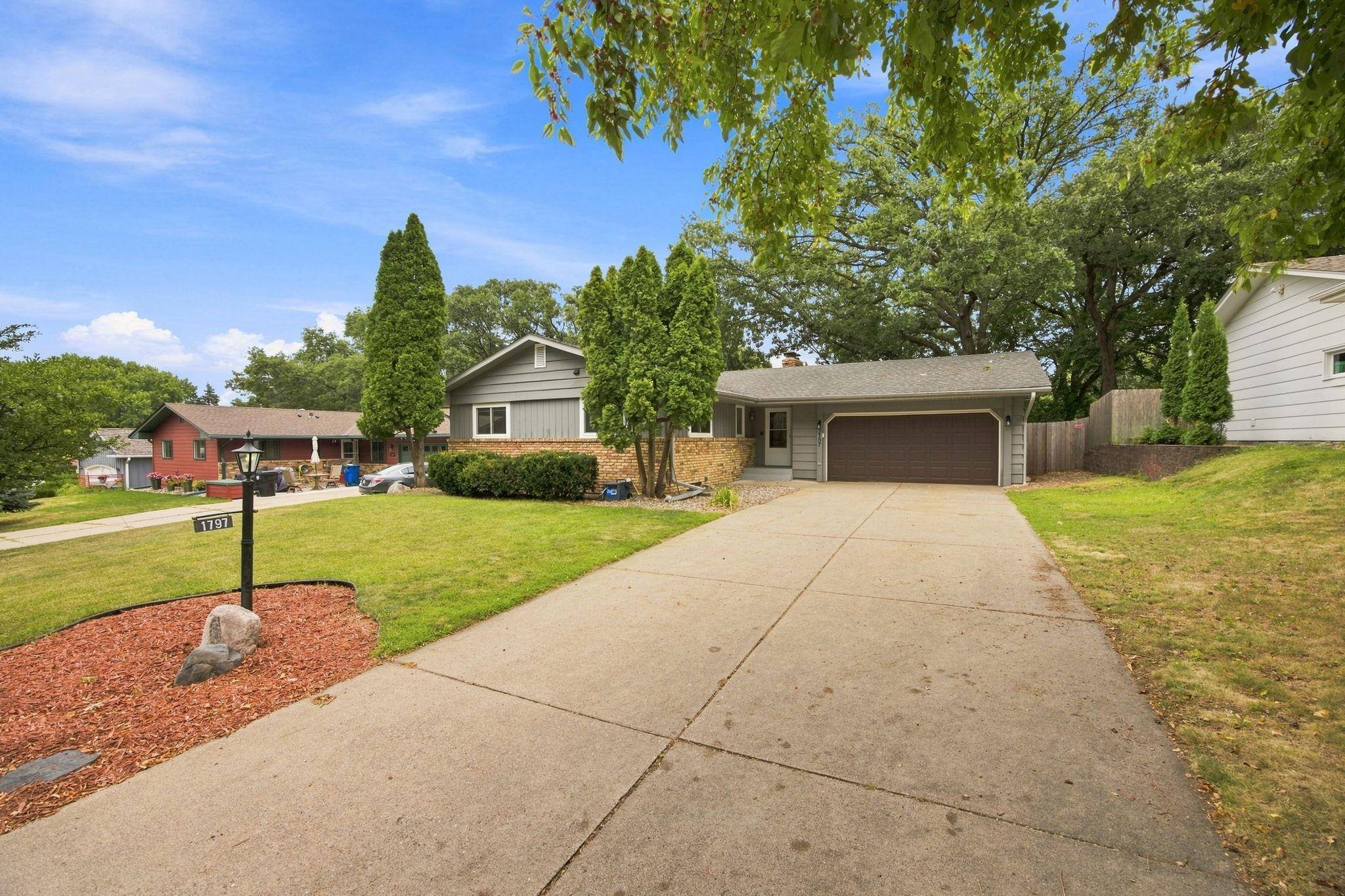 1797 Tioga BLVD, New Brighton, MN 55112