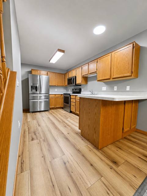 4884 Helena LN N #2, Oakdale, MN 55128