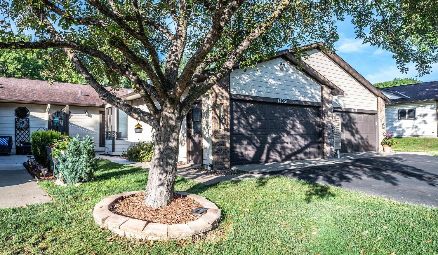 14351 Glenda DR, Apple Valley, MN 55124