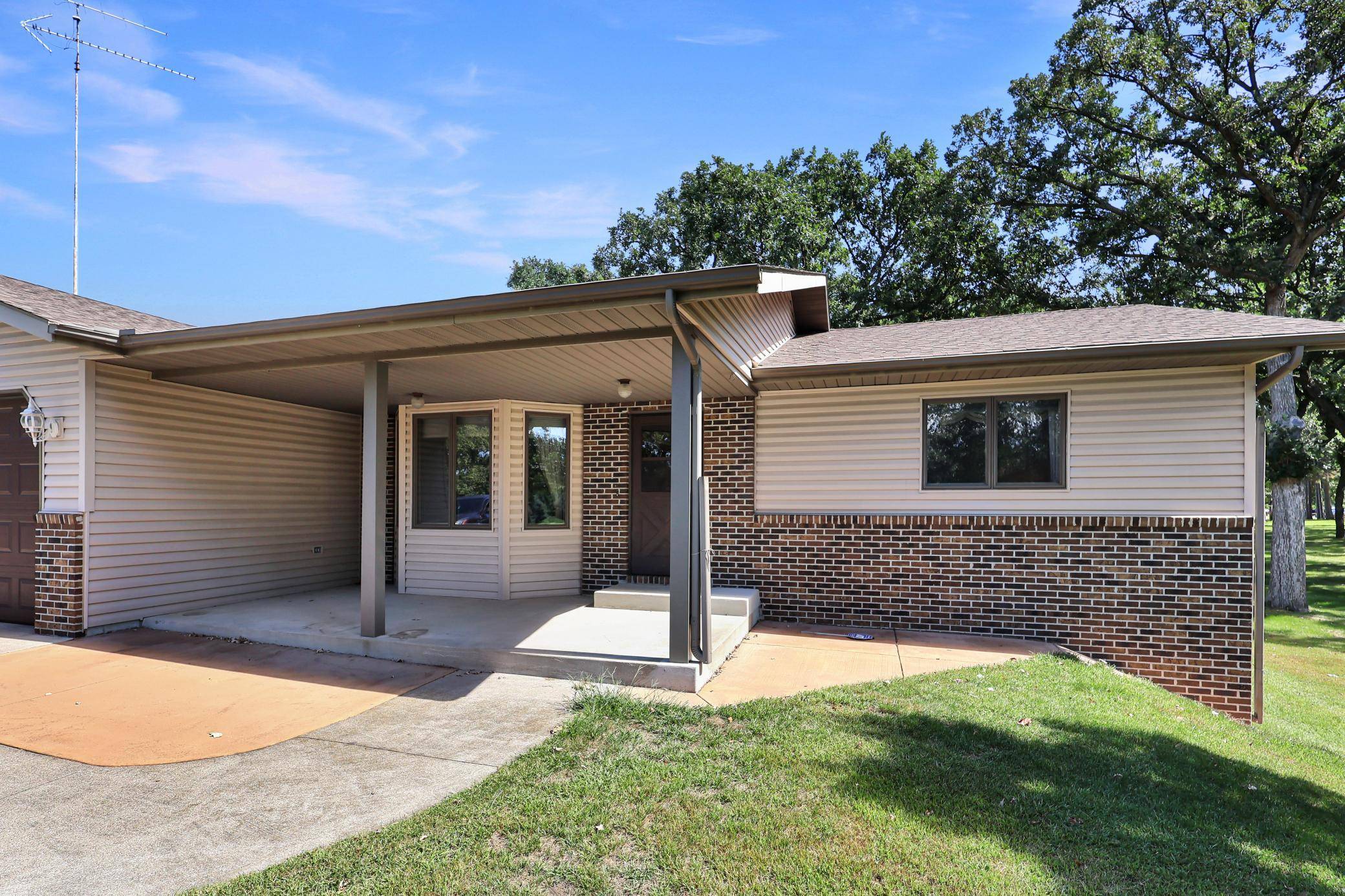 8952 Indian RD NW, Rice, MN 56367