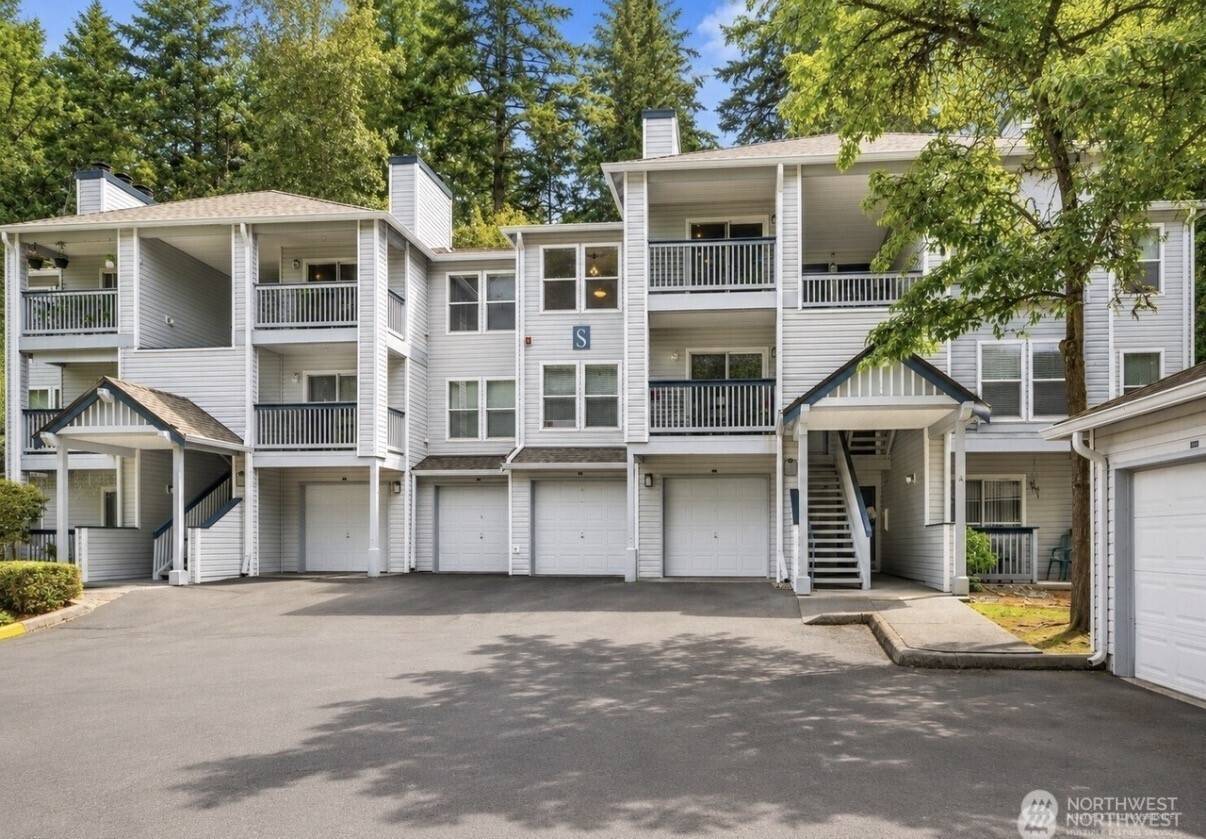 33020 10th AVE SW #S303, Federal Way, WA 98023