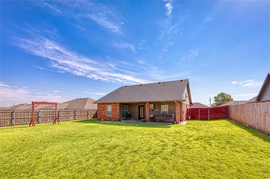 103 Ranch RD, Elk City, OK 73644